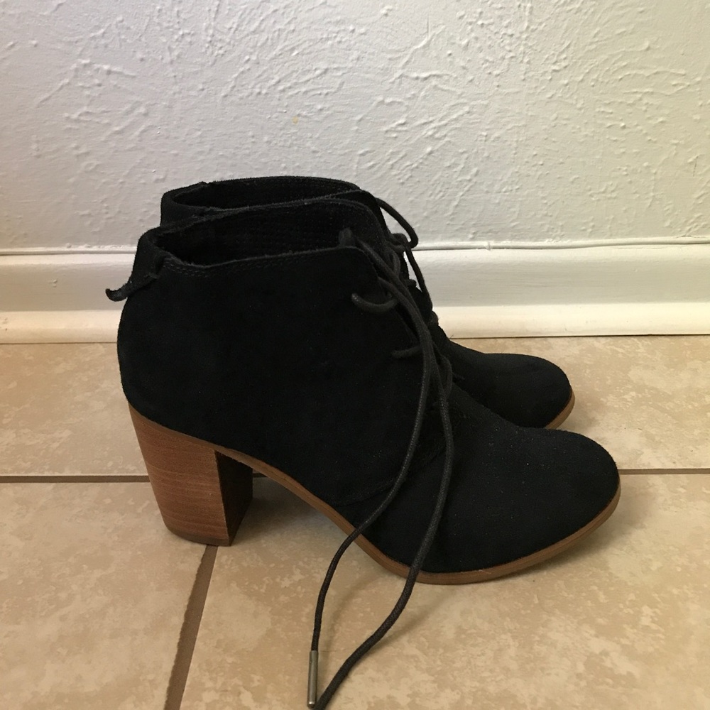 Toms Black Suede Booties